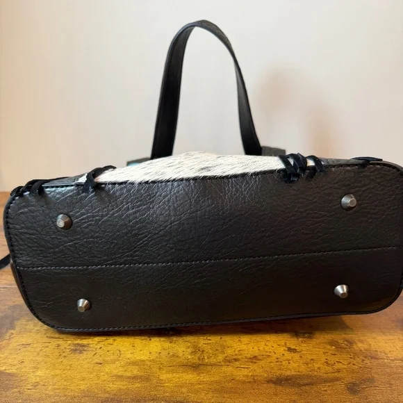 Wrangler Purse Never Used Brand New - Picture 4 of 7